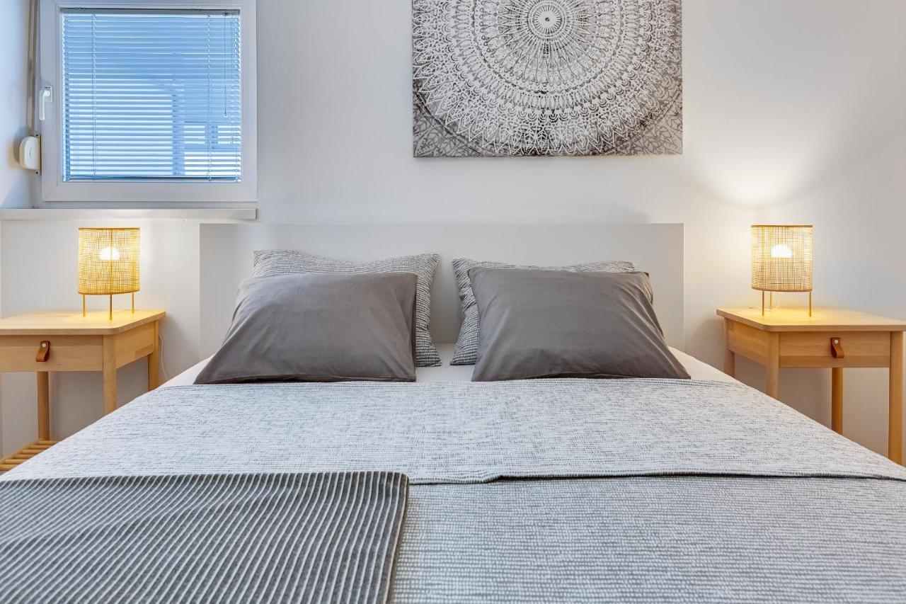 Apartments Juraj เพทรอซาเน ภายนอก รูปภาพ
