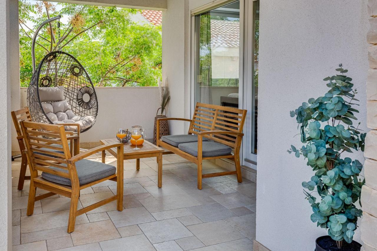 Apartments Juraj เพทรอซาเน ภายนอก รูปภาพ