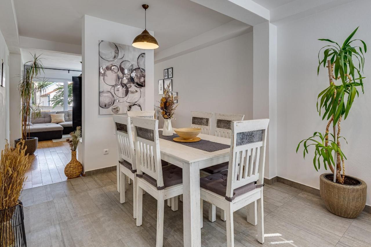 Apartments Juraj เพทรอซาเน ภายนอก รูปภาพ