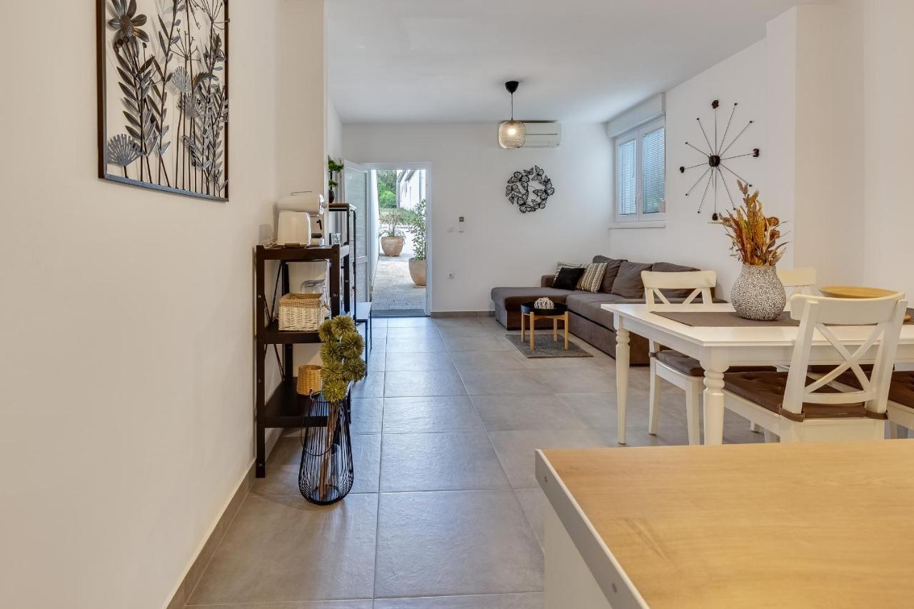 Apartments Juraj เพทรอซาเน ภายนอก รูปภาพ