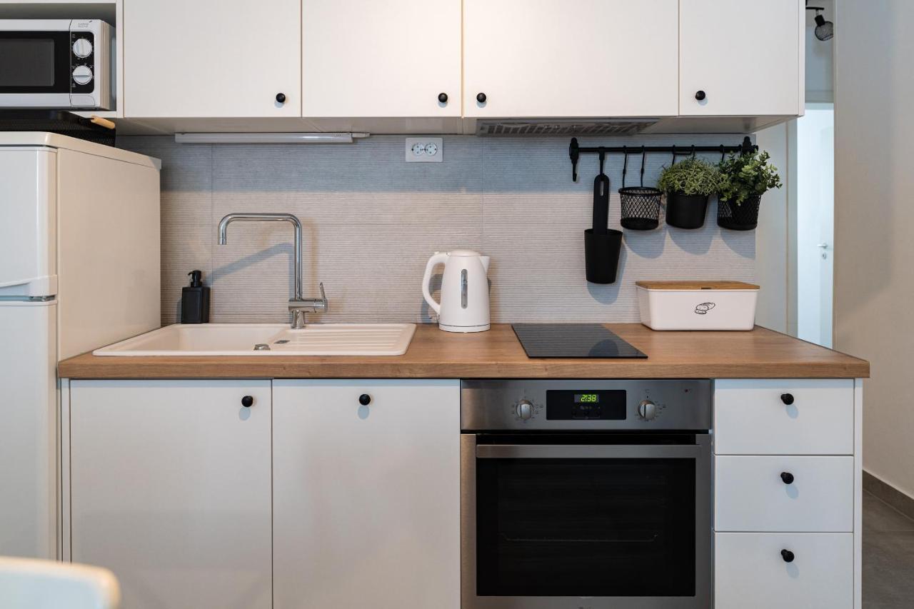 Apartments Juraj เพทรอซาเน ภายนอก รูปภาพ